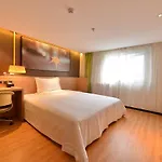 IU Hotel Beijing Zhongguancun Zhichunli